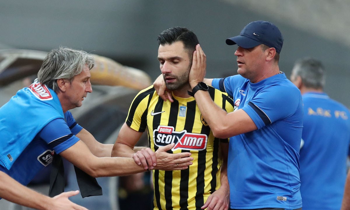 Ο Μιλόγεβιτς στους παίκτες της ΑΕΚ για το… ξύλο με τον Αστέρα Τρίπολης