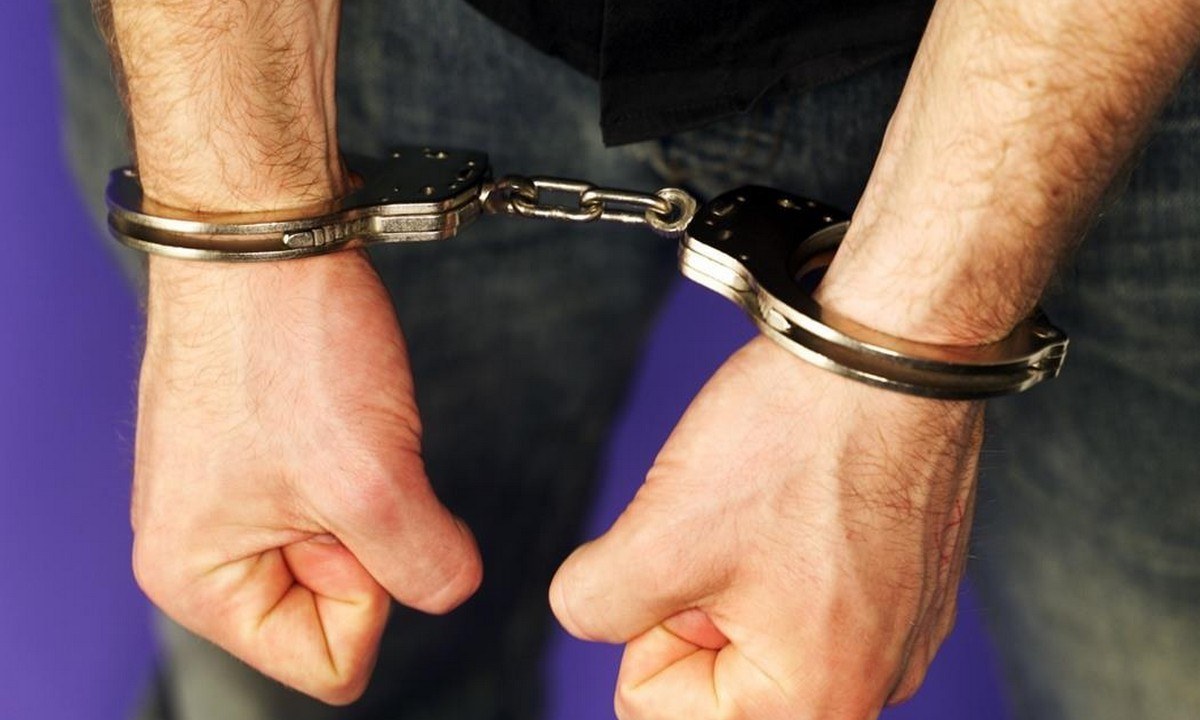 Κύπρος: Ποδοσφαιριστής-όνομα κινδυνεύει με σύλληψη