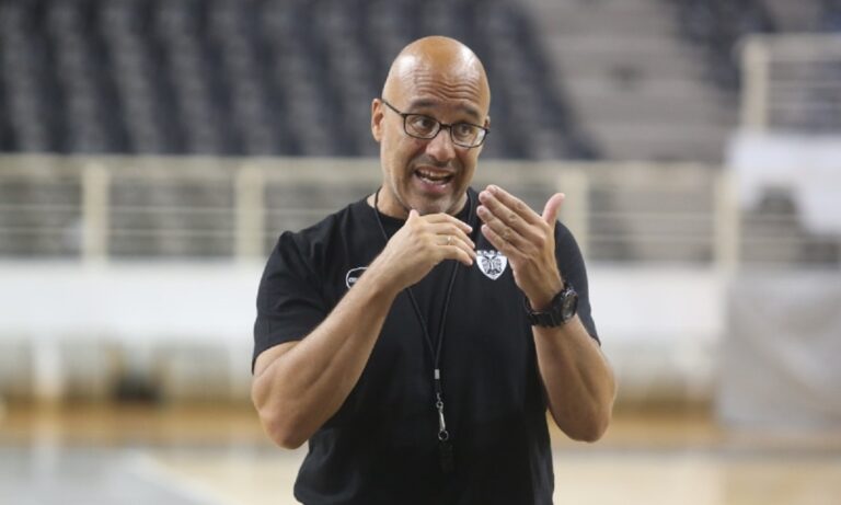 Λυκογιάννης στην πρώτη του ΠΑΟΚ: «Φιλόδοξοι και πεινασμένοι»