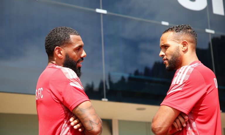 Ολυμπιακός: Τι γίνεται με Ελ Αραμπί και Εμβιλά