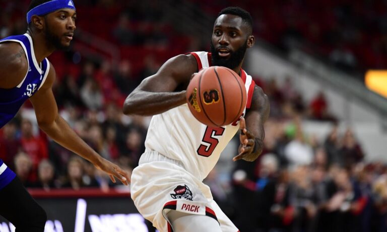 Άρης: Ενίσχυση με τον Έρικ Λόκετ