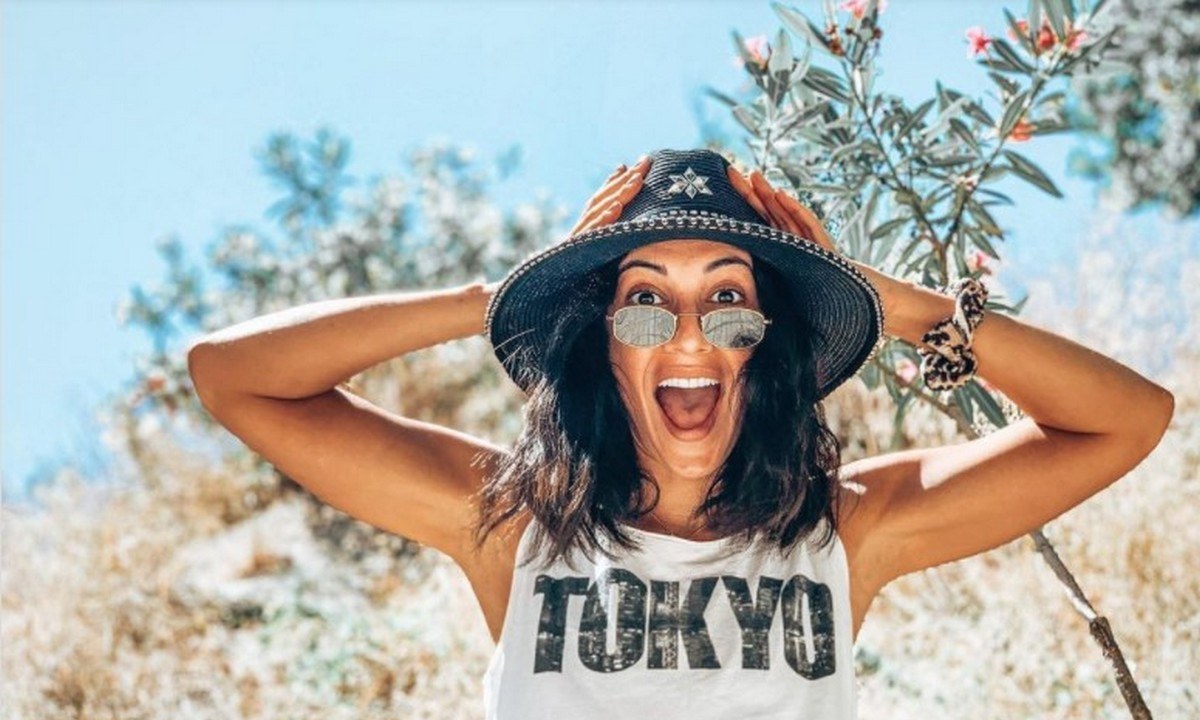 Ευγενία Σαμαρά: Απολαυστική στον Σασμό του Alpha