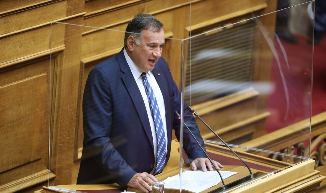 Μία ιδιαίτερα σημαντική πρόταση έκανε προς τα μέλη του Ελληνικού Κοινοβουλίου ο πρόεδρος της Ελληνικής Ολυμπιακής Επιτροπής Σπύρος Καπράλος.