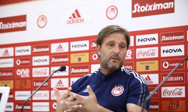 Ολυμπιακός – Αντβέρπ: Live η συνέντευξη Τύπου του Μαρτίνς