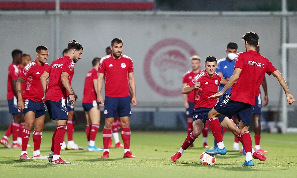 Ολυμπιακός – Αντβέρπ: Η αποστολή που επέλεξε ο Μαρτίνς