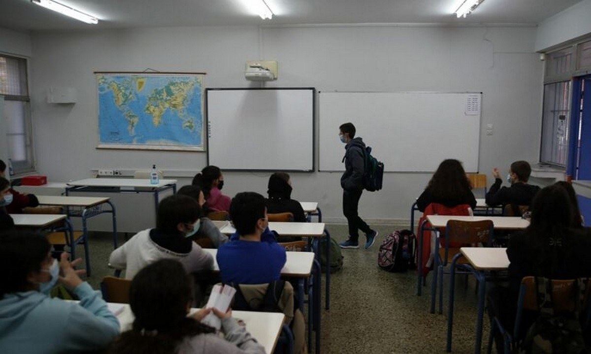 Κορονοϊός σχολεία: Πιθανό το κλείσιμο των σχολείων σε περίπτωση αύξησης των κρουσμάτων