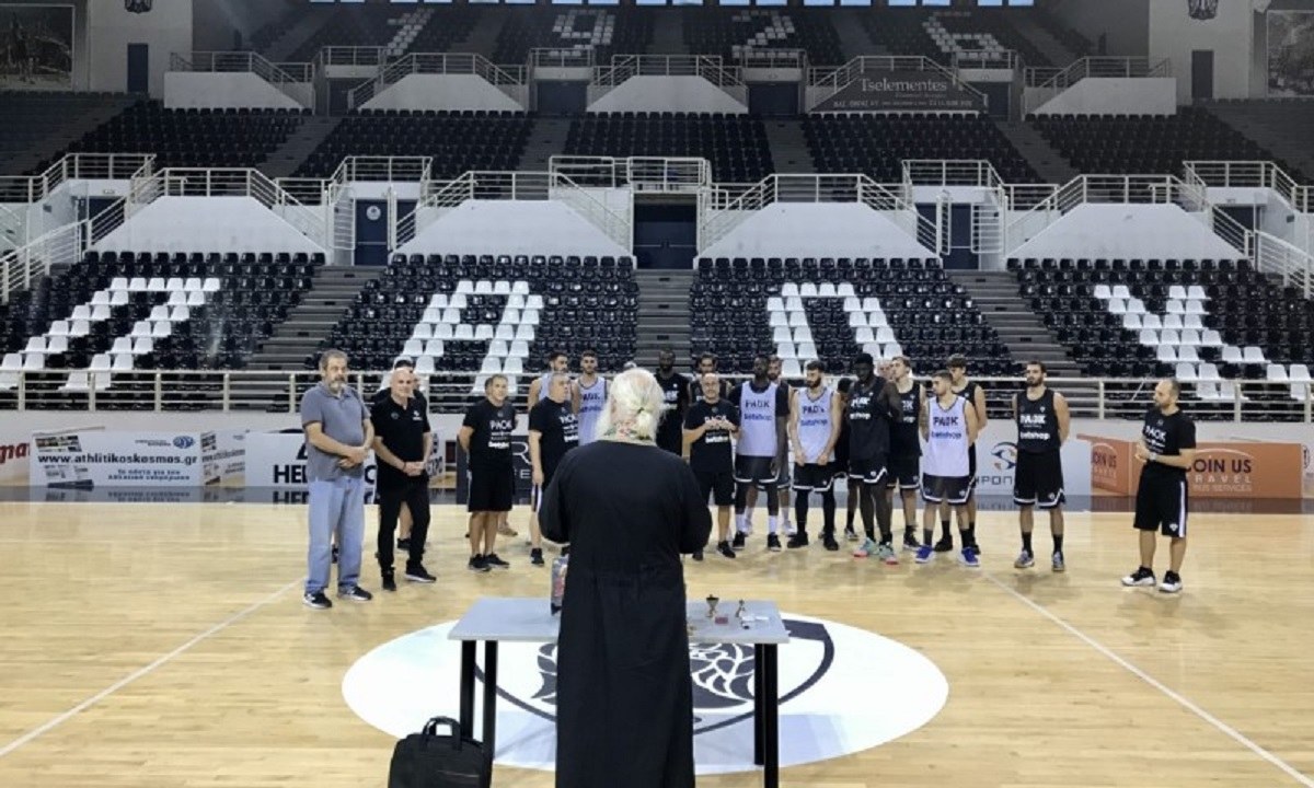 ΠΑΟΚ: Διπλή προπόνηση και Αγιασμός