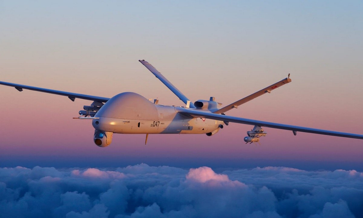 Bayraktar: Δεν θα πετανε μόνα τους – Ετοιμάζουν ηλεκτρονικό πόλεμο οι Τούρκοι