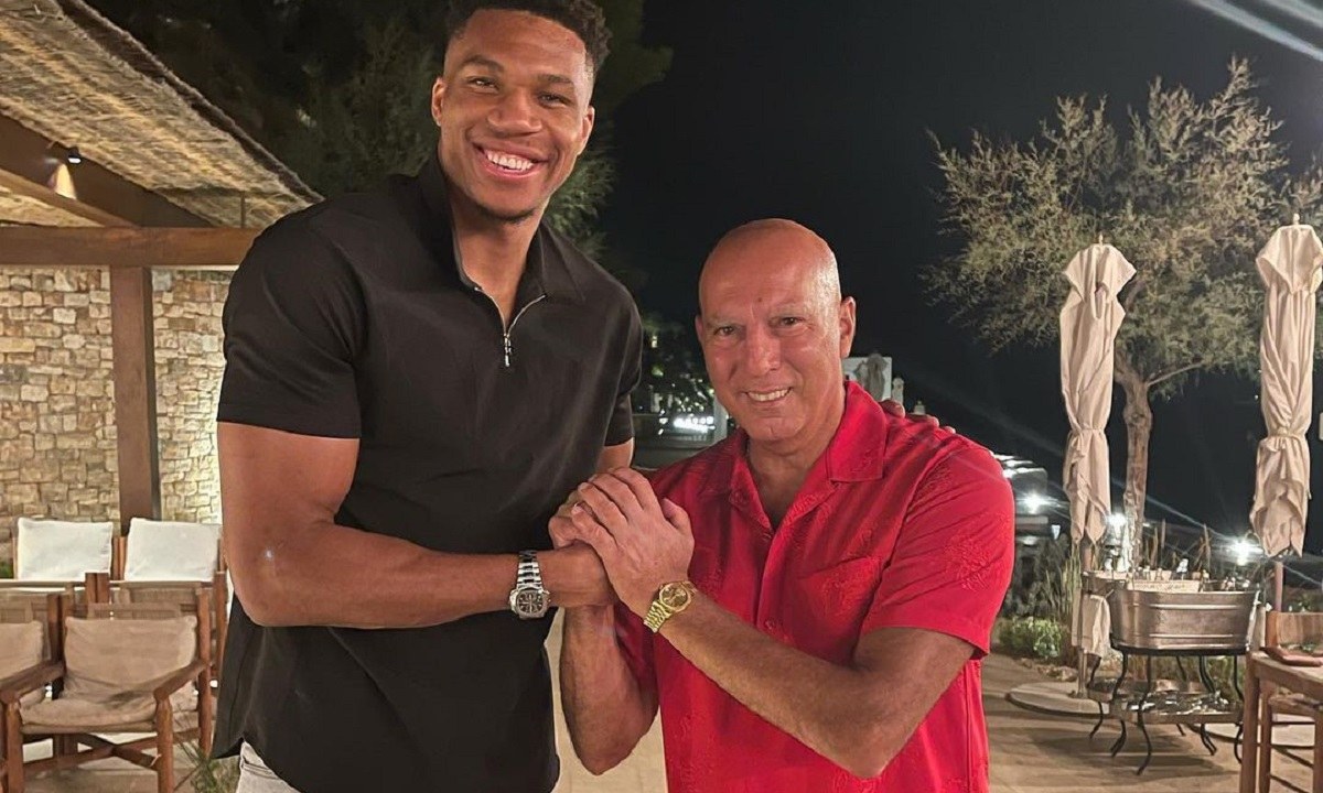 Αντετοκούνμπο: Ιστορική συνάντηση με τον Νίκο Γκάλη! (pic)