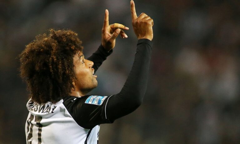 ΠΑΟΚ – Μπίσεσβαρ: Η Τούμπα υποκλίθηκε στον μαέστρο της! (vid)