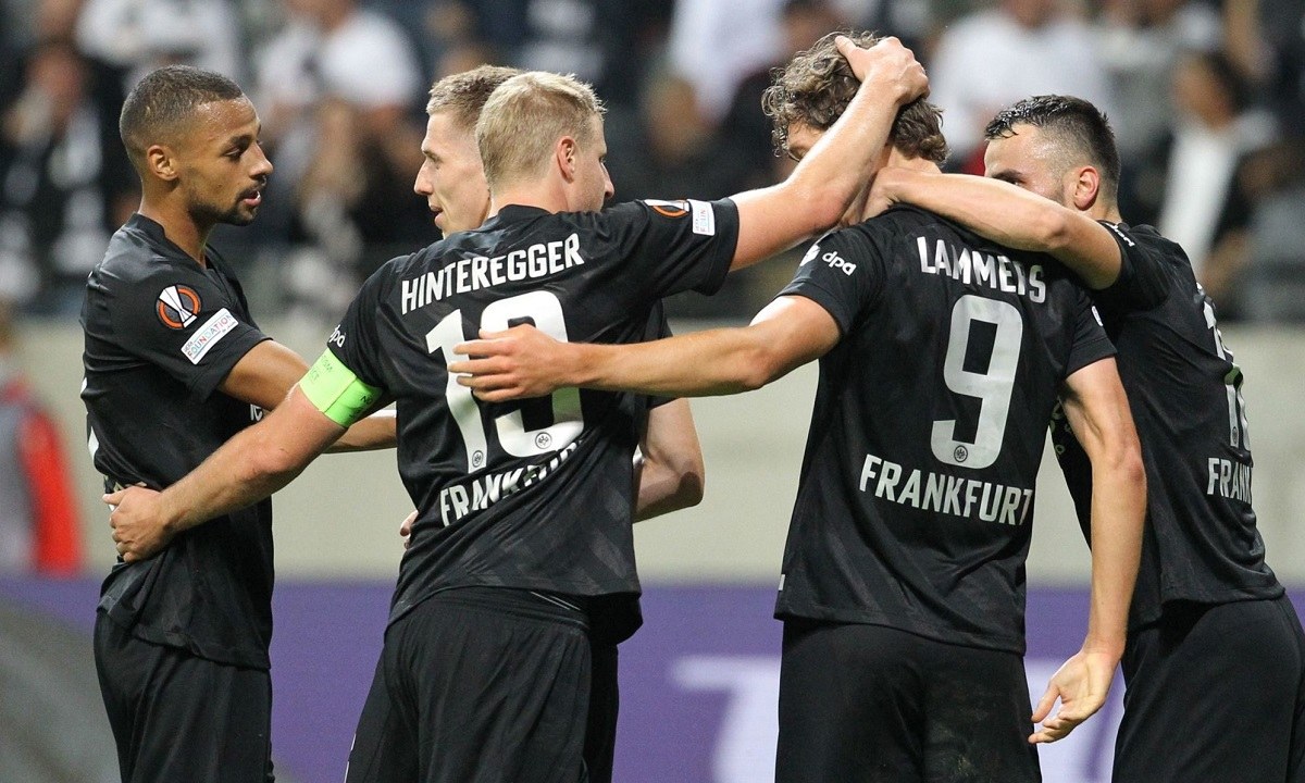 Βόλφσμπουργκ – Άιντραχτ Φρ. 1-1: Δεν… σηκώνουν κεφάλι οι «αετοί» (vid)