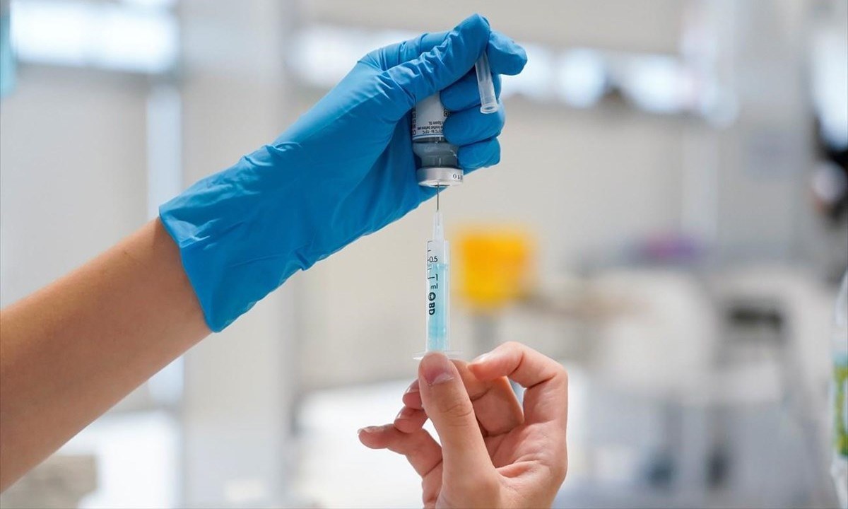 Κορονοϊός - Εμβόλια: Πανεπιστημιακοί εξέδωσαν ανακοίνωση για για την ελευθερία της επιλογής και την μη υποχρεωτικότητα του εμβολιασμού.