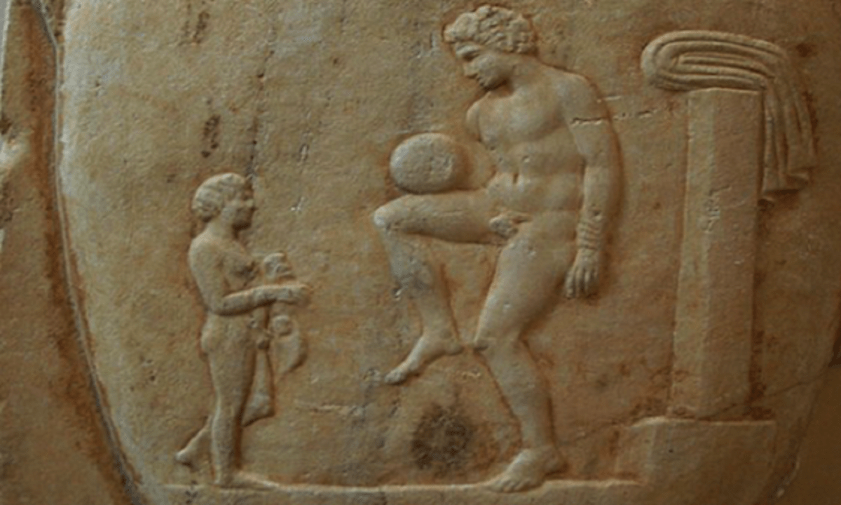 Eπίσκυρος: Το ποδόσφαιρο ανακαλύφθηκε στην αρχαία Λαμία