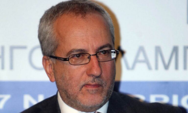 Γιώργος Αρώνης: «Έφυγε» από τη ζωή ο, διατελών τον τελευταίο χρόνο, πρόεδρος του Διοικητικού Συμβουλίου στο Αεροδρόμιο Ελ. Βενιζέλος.