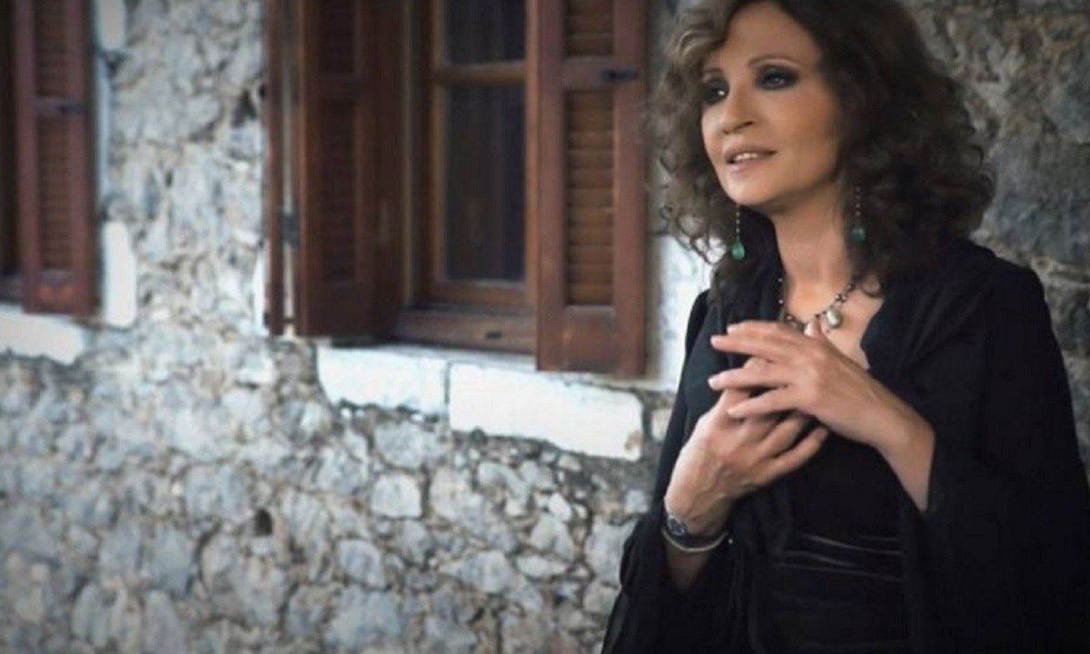 Στη Βάρδια Του Χρόνου: Νέο Τραγούδι & Music Video από την Γλυκερία