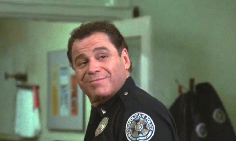 Πέθανε ο αστυνόμος Μάουζερ από την Μεγάλη των Μπάτσων Σχολή
