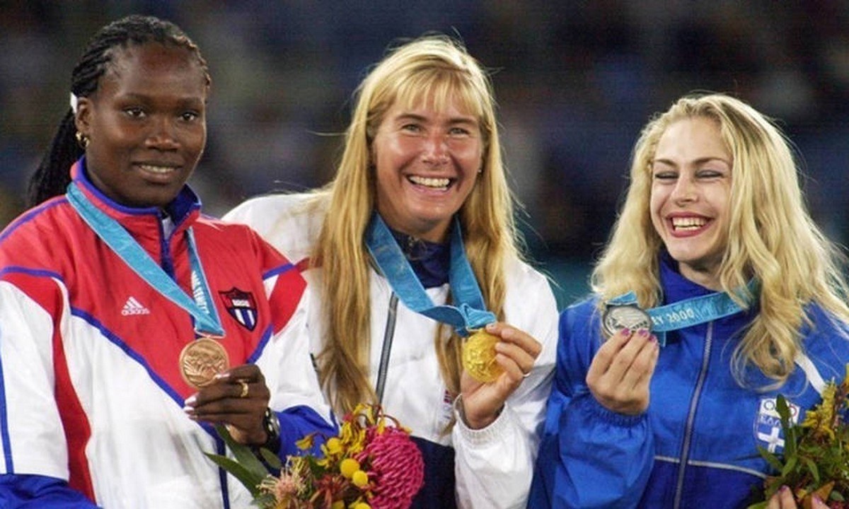 Μιρέλα Μανιάνι: Σαν σήμερα το ασημένιο μετάλλιο στους Ολυμπιακούς του Σίδνεϊ