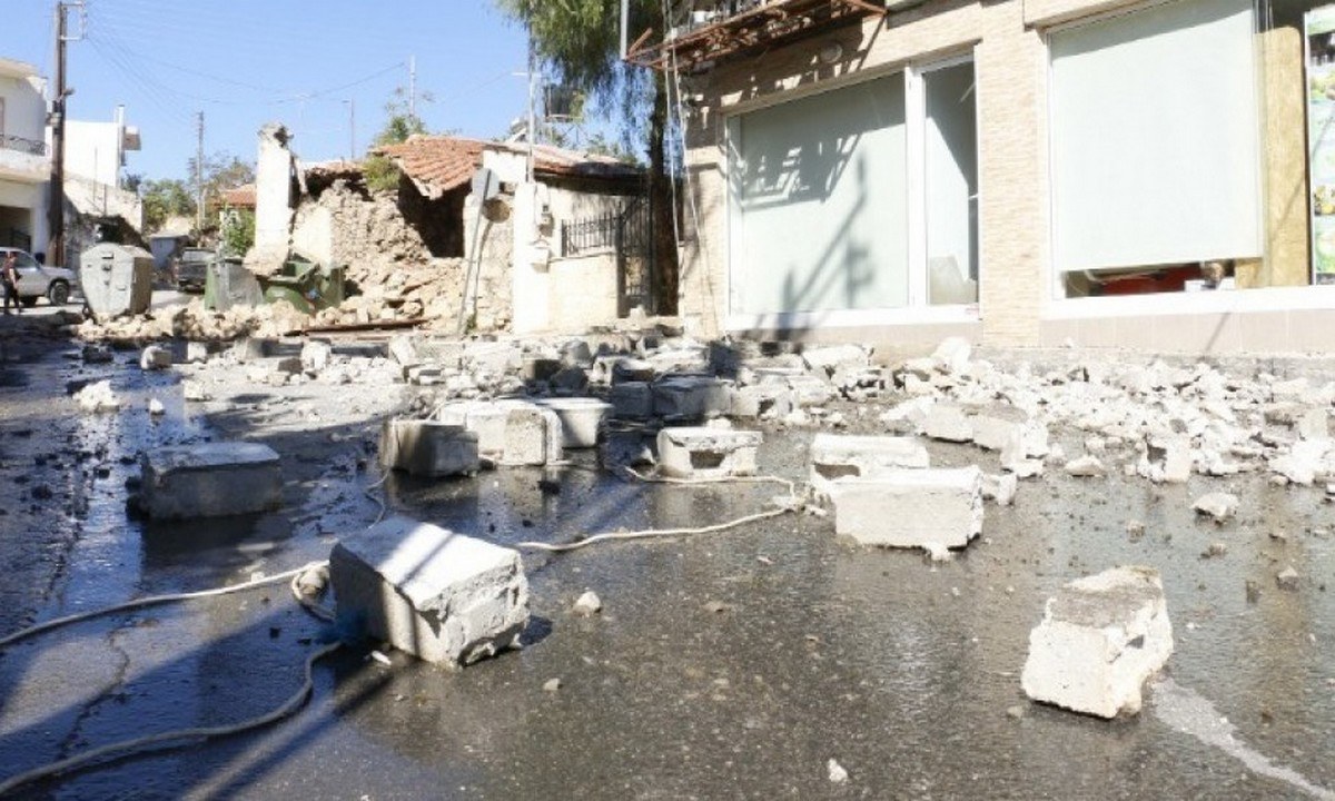 Σεισμός Κρήτη: Συγκλονιστικό video από τη στιγμή που ο σεισμός ταρακούνησε το Ηράκλειο!