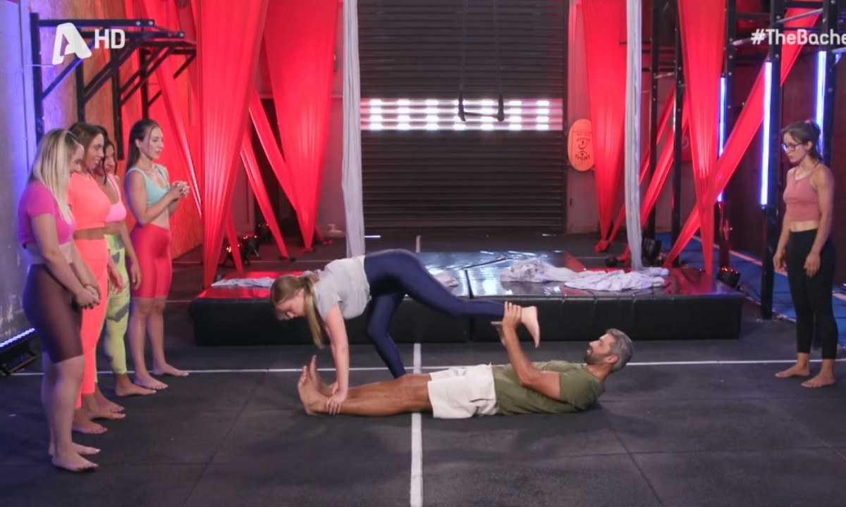 The Bachelor: «Εκπληκτικό ατάλαντο σκουπίδι»!