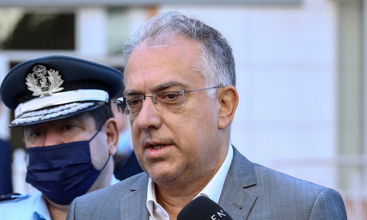 Παναγιώτης Θεοδωρικάκος: Ο υπουργός Προστασίας του Πολίτη αναφέρθηκε στο θέμα της εφαρμογής του νόμου για τις δημόσιες συναθροίσεις.