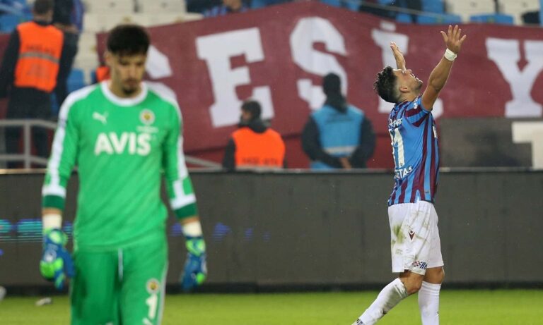 Έλληνες του εξωτερικού: Ο Μπακασέτας «χορεύει» την ποδοσφαιρική Τουρκία (vids)!