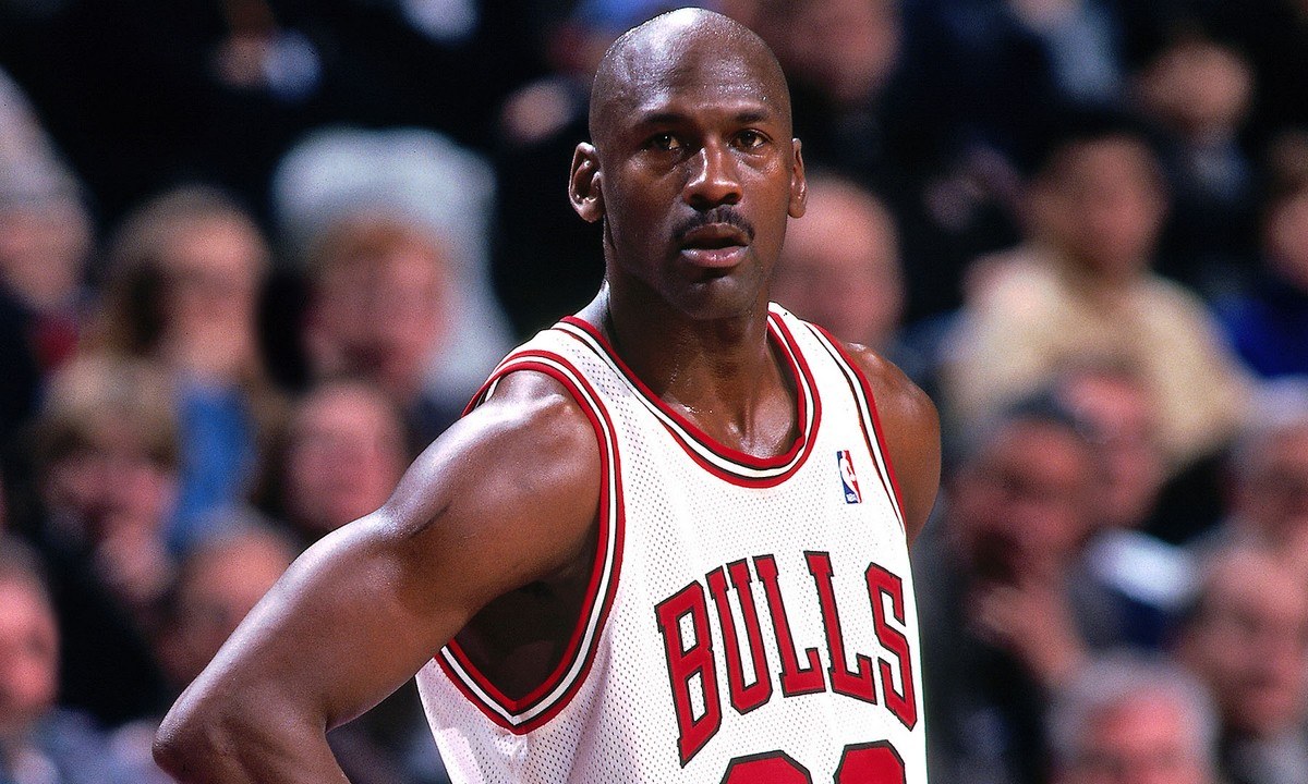 Συλλέκτης έδωσε 1.5 εκατομμύριο δολάρια για παπούτσια του Τζόρνταν