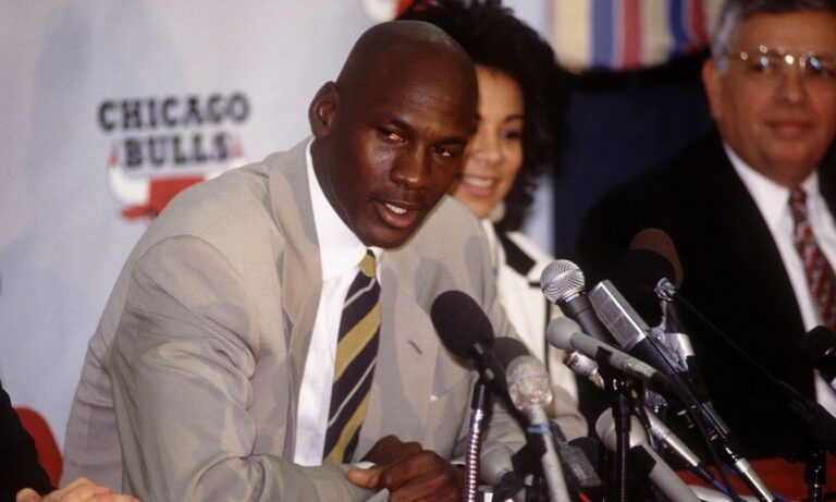 Σαν Σήμερα: Το πρώτο «αντίο» του Μάικλ Τζόρνταν