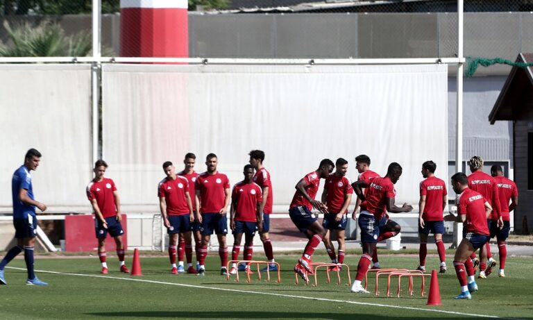 Ολυμπιακός – Παναθηναϊκός: Τα πλάνα του Πέδρο Μαρτίνς για την ενδεκάδα στο ντέρμπι