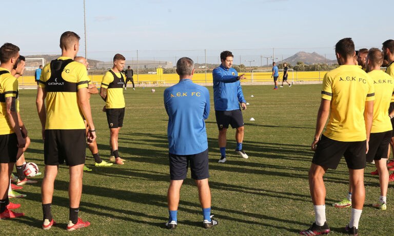 ΑΕΚ: Η πρώτη προπόνηση Γιαννίκη -Xαμόγελα… αυτοπεποίθηση και δύο καλά νέα (pics-vid)