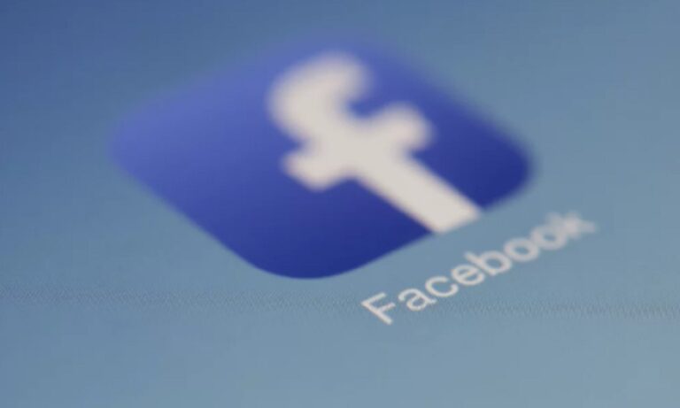 Facebook – Έκτακτο! Σε λίγο είναι online. Λύθηκε το πρόβλημα