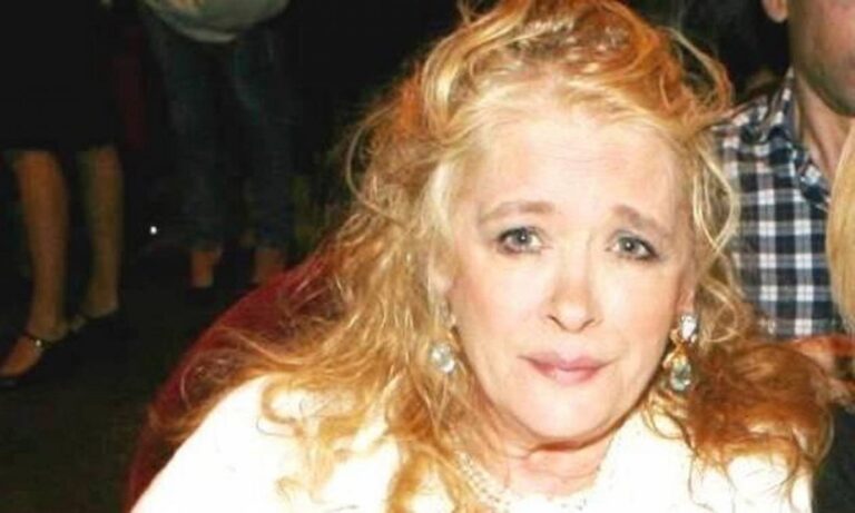 Νόρα Βαλσάμη: Πεθάνανε όλες οι φίλες μου – Κοιμόμασταν μαζί με τη Ζωή Λάσκαρη