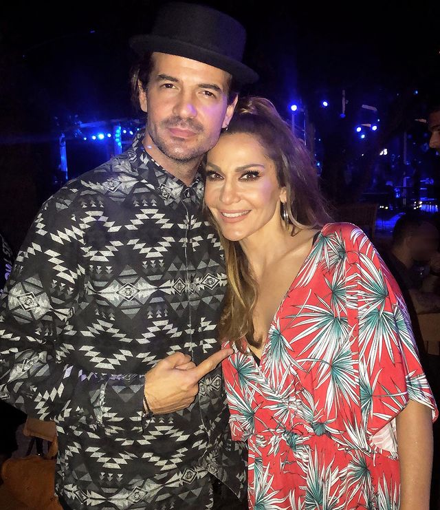 Δέσποινα Βανδή - Βασίλης Μπισμπίκης Αποκλειστικό : Πόσο καιρό ειναι μαζί