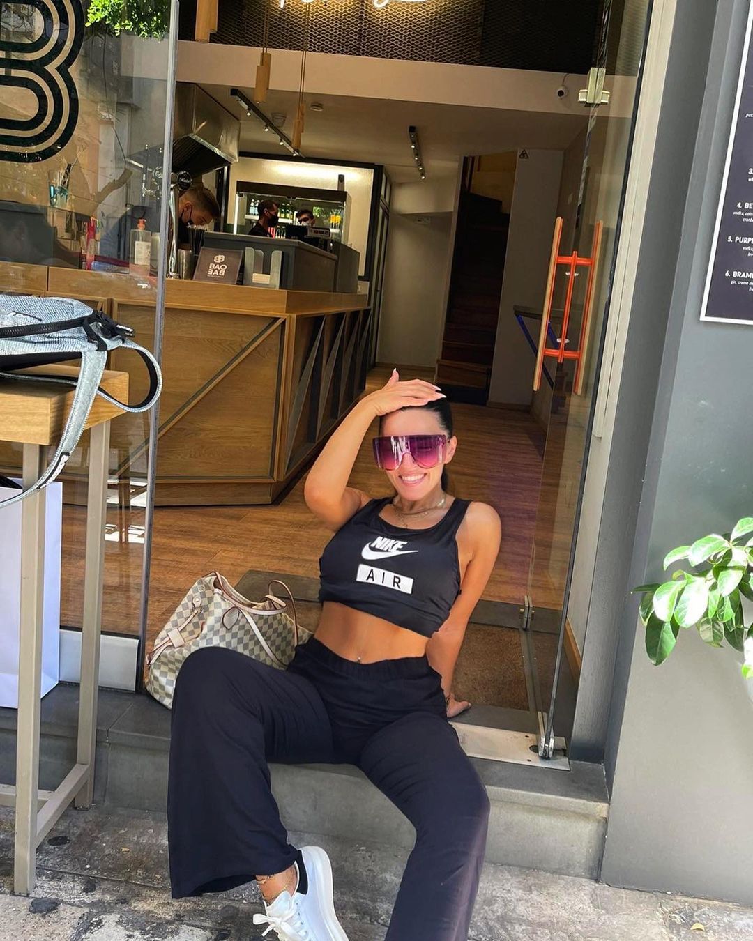 Η νέα παίκτρια του Big Brother, Βιολέτα Αρεστή!