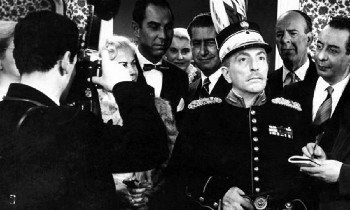 Οι ελληνικές ταινίες που ασχολήθηκαν με τη διαφθορά στην πολιτική πριν μισό αιώνα (Vid)