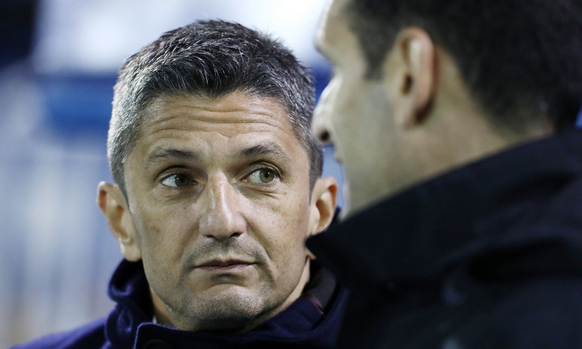 Ο Ραζβάν Λουτσέσκου δεν θα είναι τελικά ο νέος προπονητής στην Εθνική Ρουμανίας η οποία κατέληξε σε κάποιον άλλο.