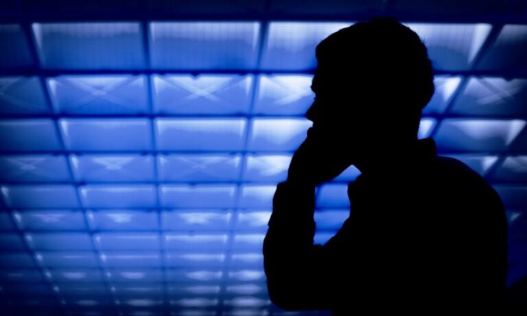 Μεγάλη προσοχή στις απάτες από κλήσεις με αριθμούς του εξωτερικού που αρχίζουν από +44