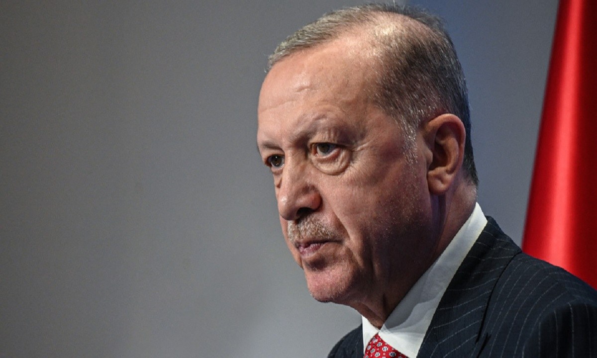 Η πτώση της τουρκικής λίρας και το σχέδιο του Ερντογάν – Δεν είναι τόσο αφελής