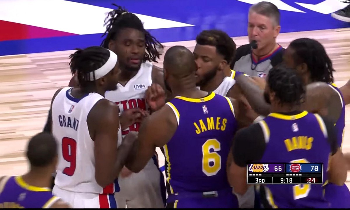 NBA: Απίστευτο – Ξύλο και αποβολές για ΛεΜπρόν Τζέιμς και Αιζάια Στιούαρτ (vid)