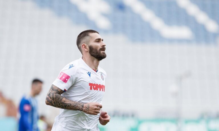 «Κοιτάζει» Λιβάγια η Γαλατάσαραϊ