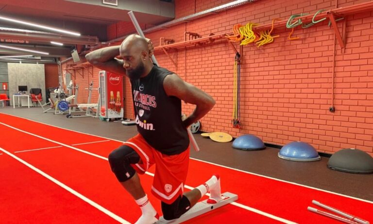 Ολυμπιακός: Ανεβάζει ρυθμούς ο Έισι