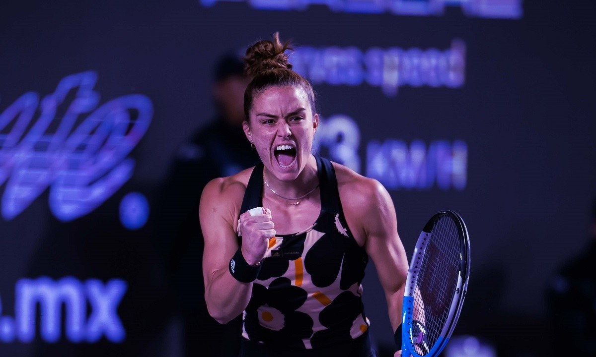 Σάκκαρη: Σπουδαία νίκη κόντρα στη Σαμπαλένκα και πρόκριση στα ημιτελικά του WTA Finals!
