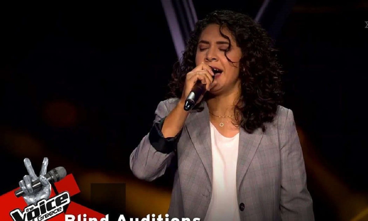The Voice: Τραγούδησε υπέροχα Μίκη Θεοδωράκη και τους γύρισε όλους