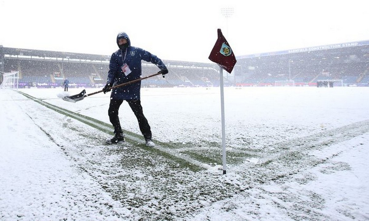 Μπέρνλι – Τότεναμ: Τοπίο που θυμίζει «Ice Age» στο «Turf Moor» (vid)