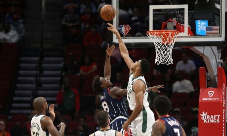 Γιάννης Αντετοκούνμπο: Ιστορικό επίτευγμα του «Greek Freak» – Κορυφαίος μπλοκέρ στην ιστορία των Μπακς