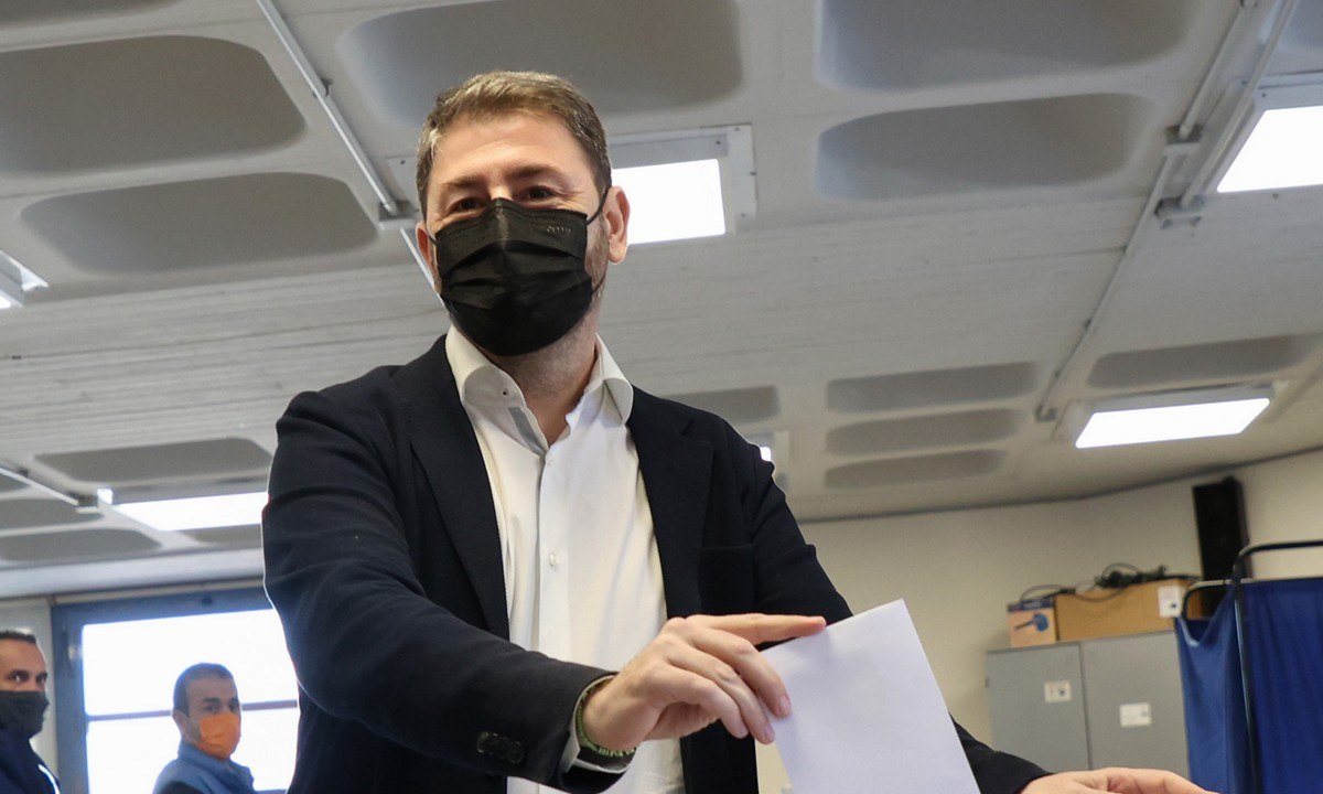 Εκλογές ΚΙΝΑΛ – ΠΑΣΟΚ: Πάμε για 2ο γύρο με Ανδρουλάκη – Παπανδρέου