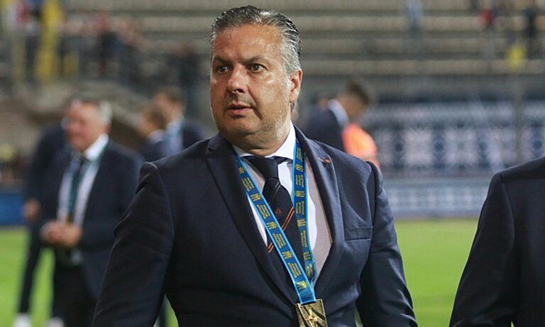 Ζοσέ Μπότο: Λίγο κόκκινο κρασί, «βόμβες» μέσω social media και ιδιαίτερη φιλοσοφία για το ποδόσφαιρο!