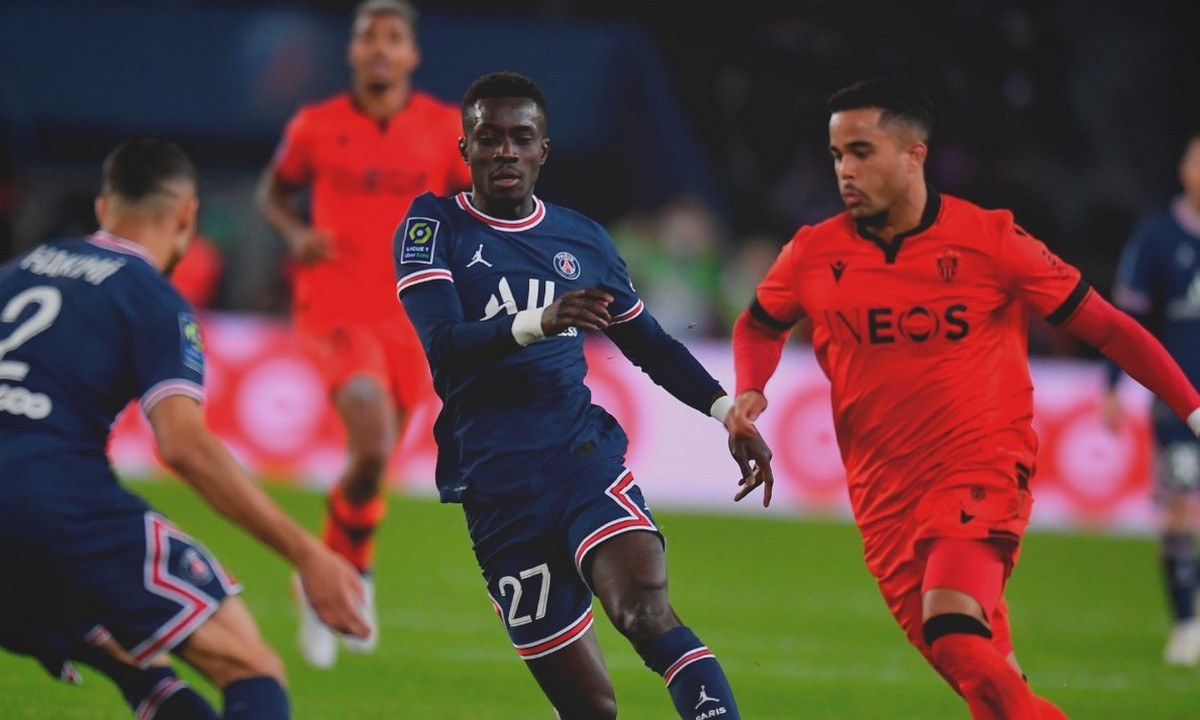 Φάση από το ματς Παρί Σεν Ζερμέν - Νις για τη Ligue 1