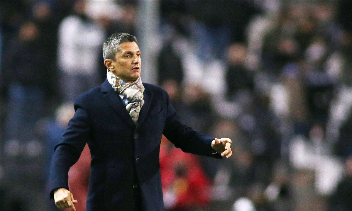 ΠΑΟΚ: Σοβαρό ενδιαφέρον από την Ανατολή για Ραζβάν Λουτσέσκου!