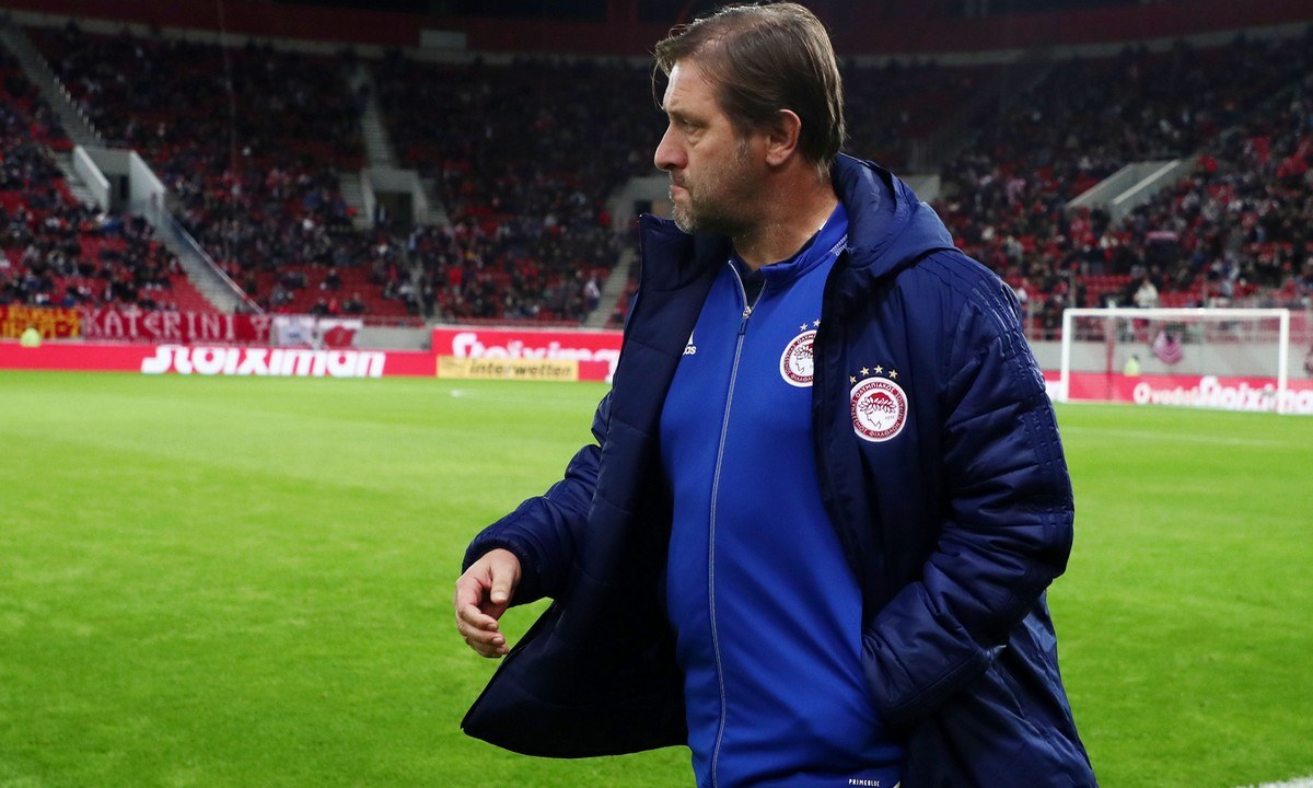 Μαρτίνς: «Πολύ δυνατή ομάδα η Αταλάντα – Σημαντικό ότι η ρεβάνς είναι στο Καραϊσκάκη»