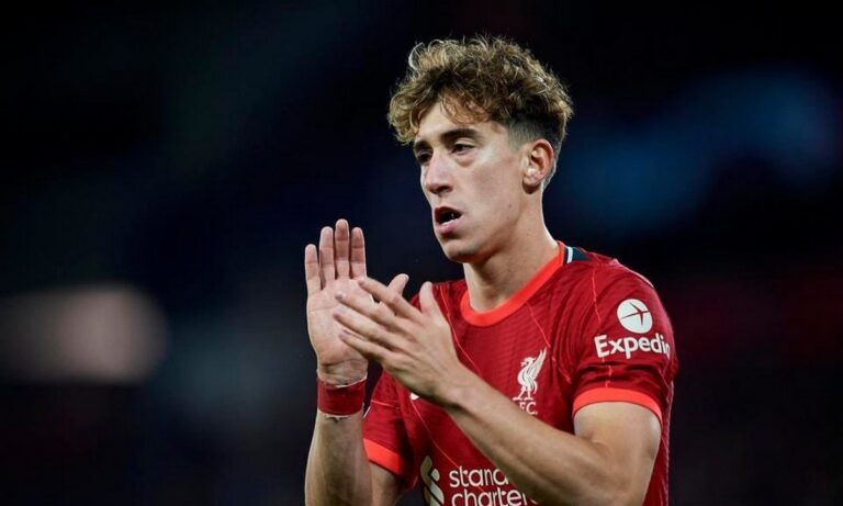 Τσιμίκας: Βασικός στο Λίβερπουλ – Λέστερ